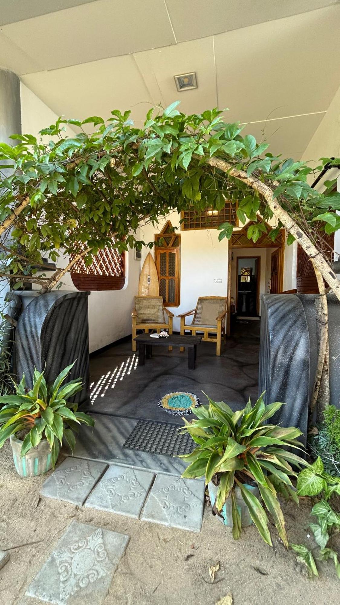 Hakuna Matata Arugambay Arugam Bay Exterior photo