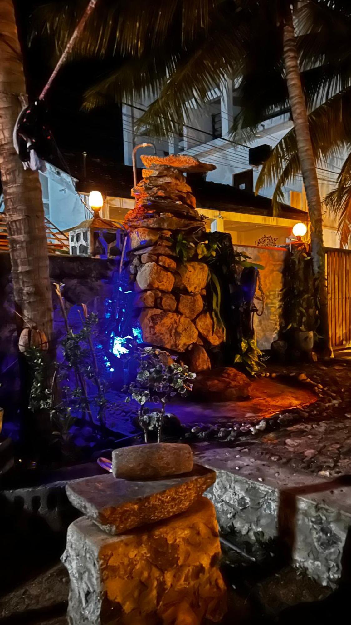 Hakuna Matata Arugambay Arugam Bay Exterior photo