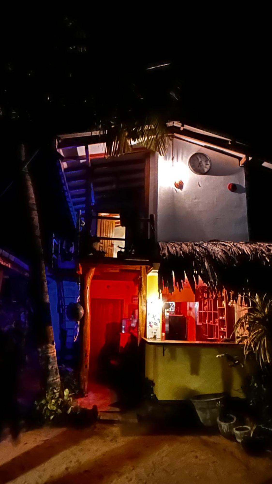 Hakuna Matata Arugambay Arugam Bay Exterior photo