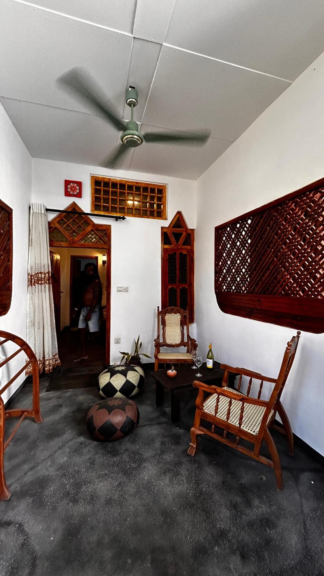 Hakuna Matata Arugambay Arugam Bay Exterior photo